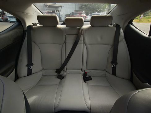 Used 2012 Lexus IS 250 w/ Premium Pkg Value Edition RWD image 32
