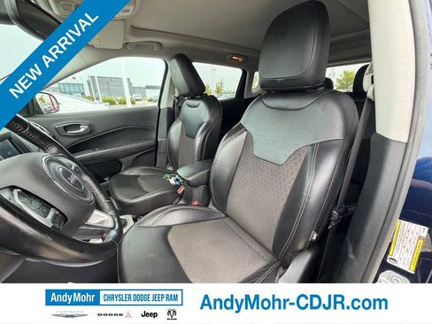 Used 2020 Jeep Compass Latitude FWD image 12