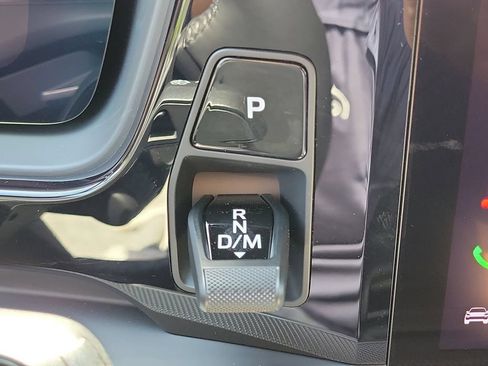 New 2026 Porsche Cayenne Coupe AWD/4WD image 41