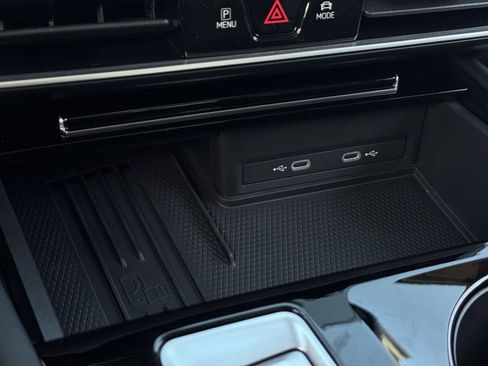 New 2026 Volkswagen Atlas Peak Edition AWD/4WD image 23