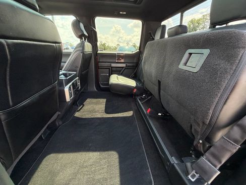 Used 2017 Ford F150 Platinum w/ Equipment Group 701A Luxury AWD/4WD image 37