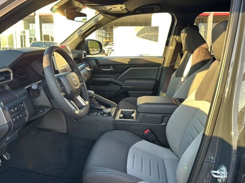 New 2025 Toyota Tacoma TRD Sport image 8