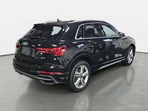 Used 2024 Audi Q3 2.0T Premium Plus image 5
