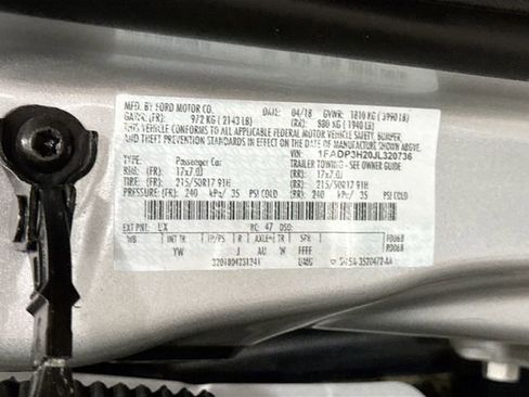 Used 2018 Ford Focus SEL FWD image 30