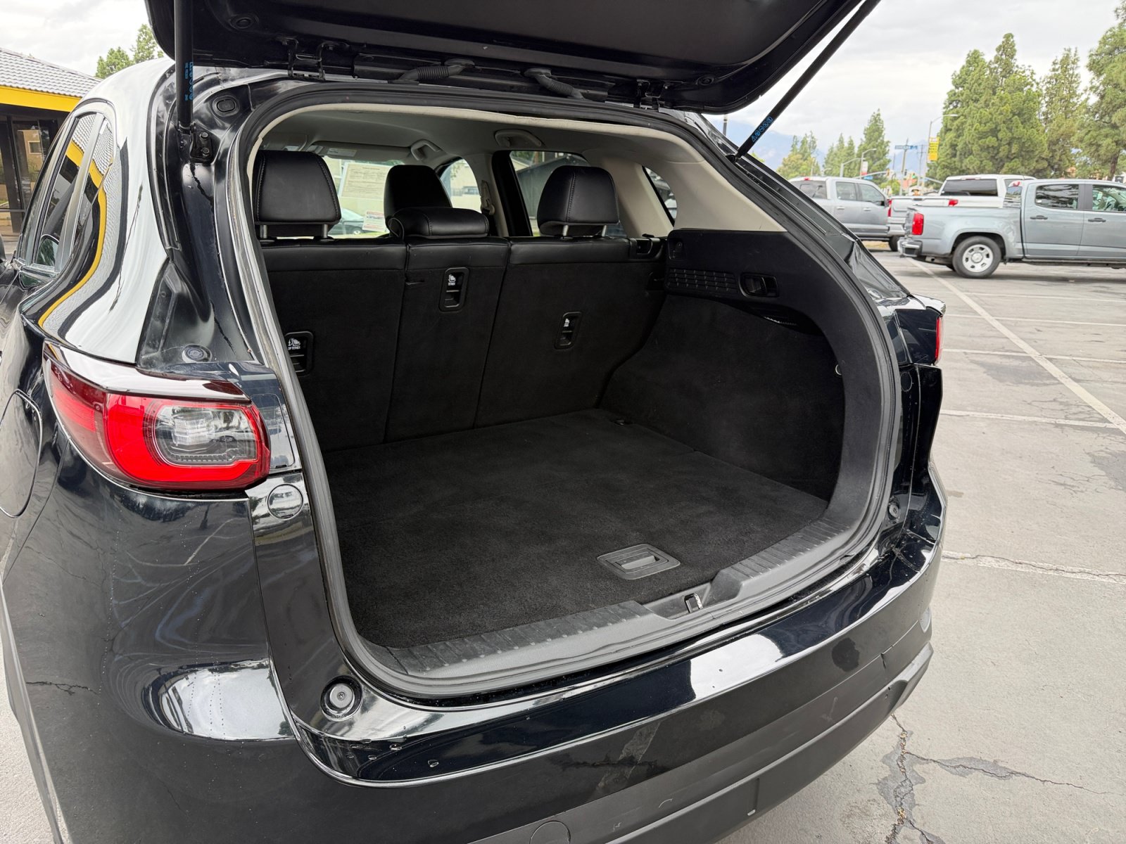 Used 2023 MAZDA CX-5 AWD 2.5 S w/ Select Package image 18