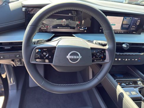 New 2026 Nissan Murano SL image 17