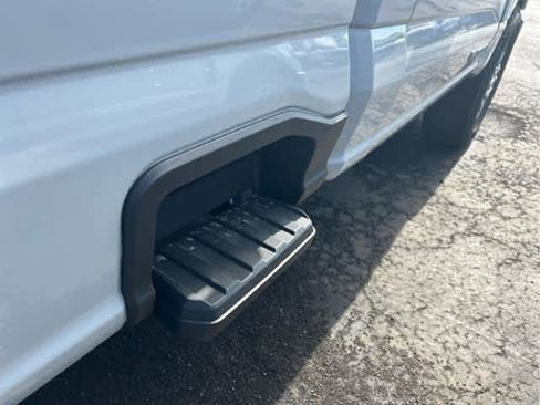 New 2025 Ford F250 XLT w/ 360-Degree Camera Package image 21