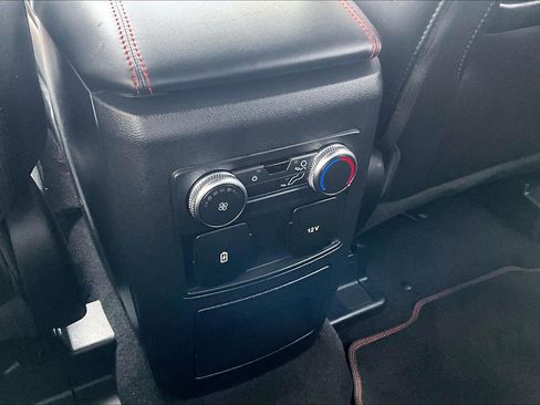 Used 2022 Ford Explorer ST-Line image 33