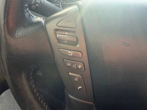 Used 2018 Nissan Armada SL w/ Premium Package image 14