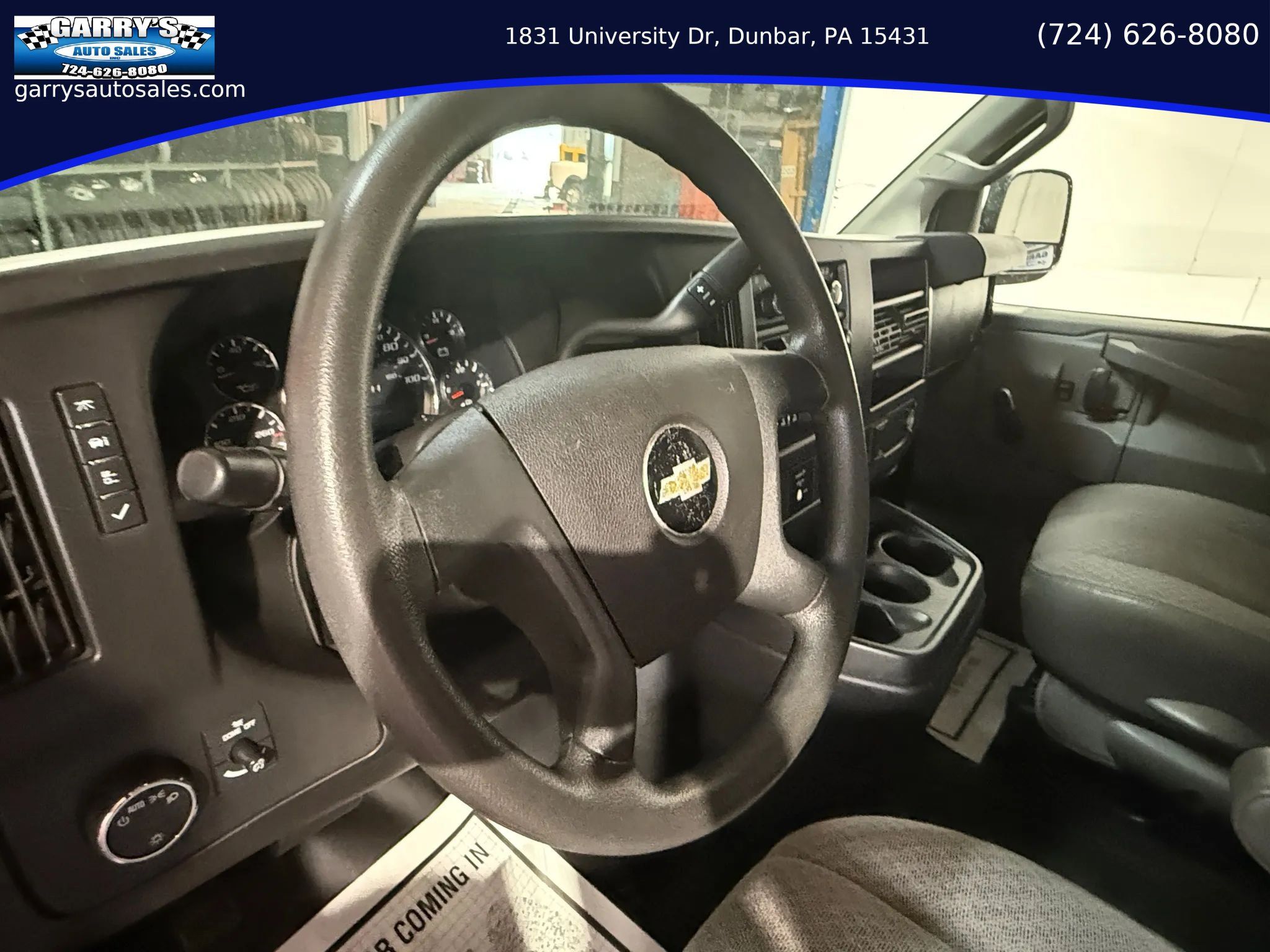 Used 2017 Chevrolet Express 3500 RWD image 13