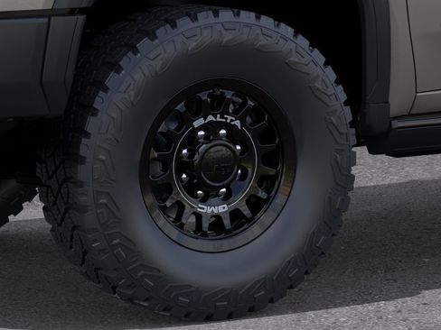 New 2026 GMC Sierra 2500 AT4X w/ AT4X AEV Edition AWD/4WD image 9