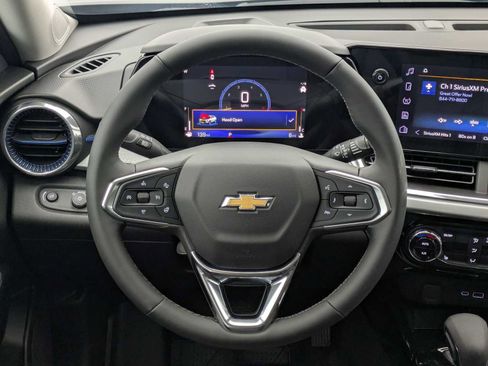 New 2026 Chevrolet Trax LT w/ Driver Confidence Package FWD image 23