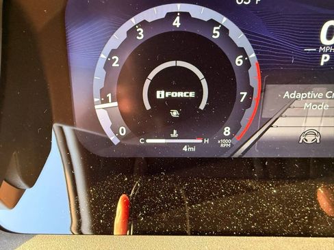 Used 2025 Toyota 4Runner TRD Off-Road Premium image 12