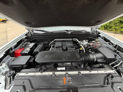 Used 2023 Chevrolet Colorado LT w/ LT Convenience Package III AWD/4WD image 36