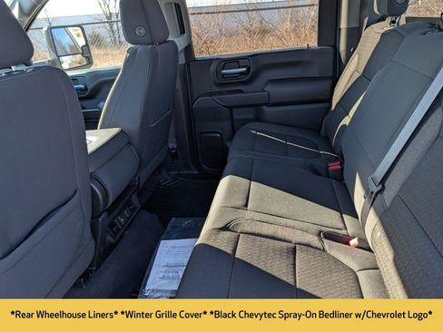 Used 2021 Chevrolet Silverado 2500 LT w/ Convenience Package image 23