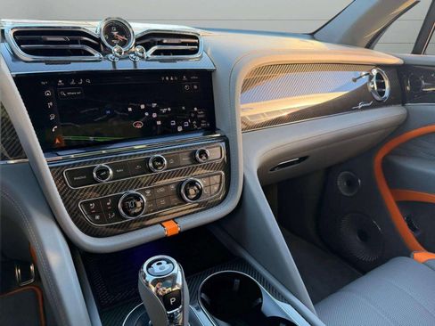 New 2026 Bentley Bentayga Speed image 21
