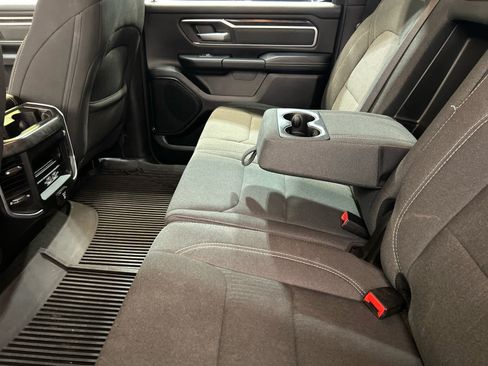 Used 2022 RAM 1500 Big Horn AWD/4WD image 5