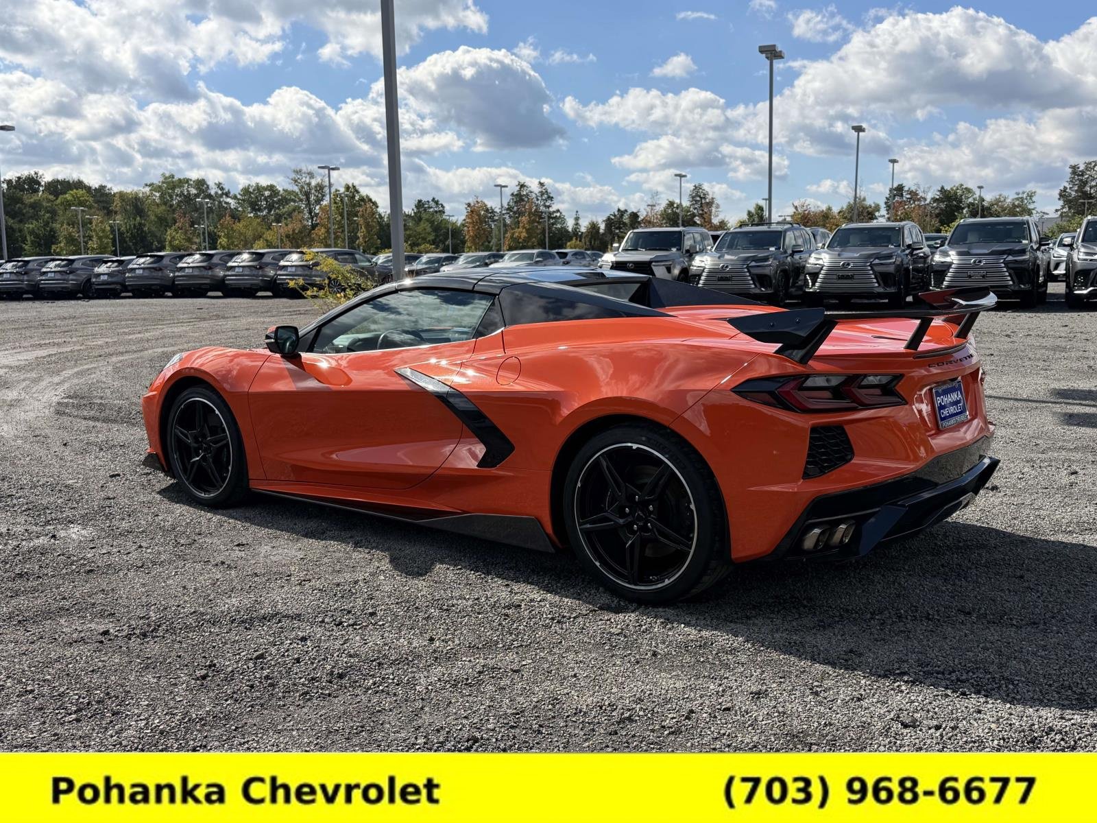 Used 2021 Chevrolet Corvette Stingray Premium Conv w/ Z51 Performance Package RWD image 4