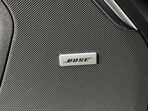 Used 2025 GMC Yukon XL Denali image 20