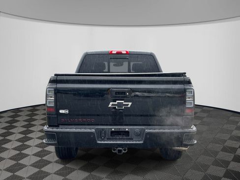 Used 2018 Chevrolet Silverado 1500 LTZ Z71 w/ Redline Edition AWD/4WD image 4