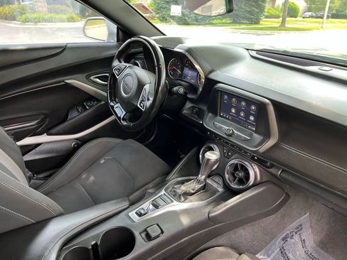 Used 2019 Chevrolet Camaro LT image 11