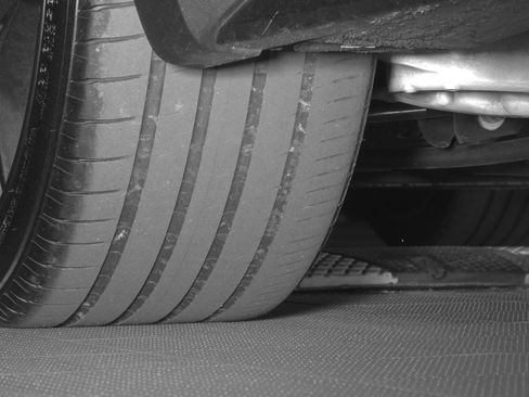 Used 2025 Nissan Z Performance w/ Floor Mat Package RWD image 14