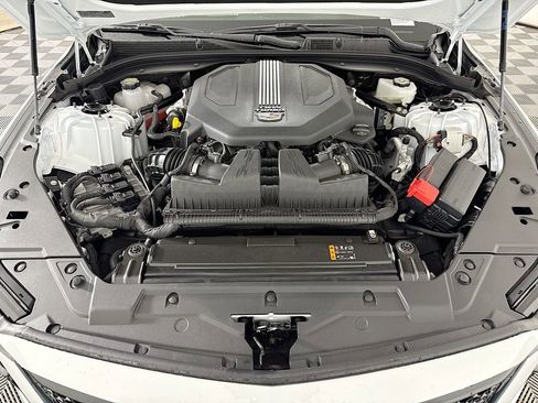 New 2026 Cadillac CT5 V w/ LPO, ONYX Package image 30