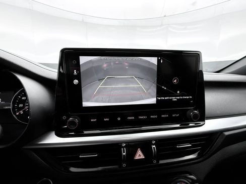 Used 2023 Kia Forte GT-Line w/ GT-Line Technology Package FWD image 31