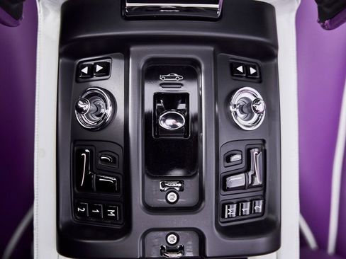 Used 2008 Rolls-Royce Phantom Drophead Coupe RWD image 76