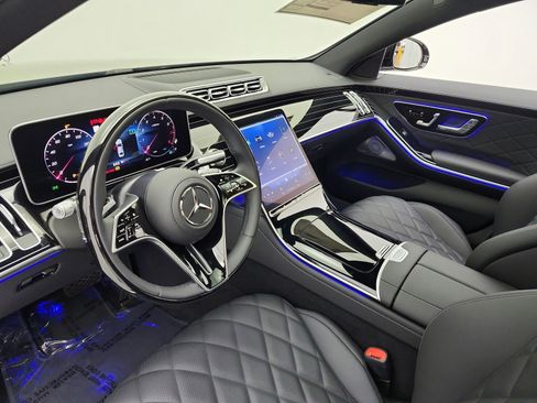 New 2026 Mercedes-Benz S 500 4MATIC image 17