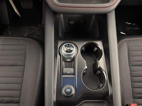 New 2026 Ford Explorer ST-Line image 12