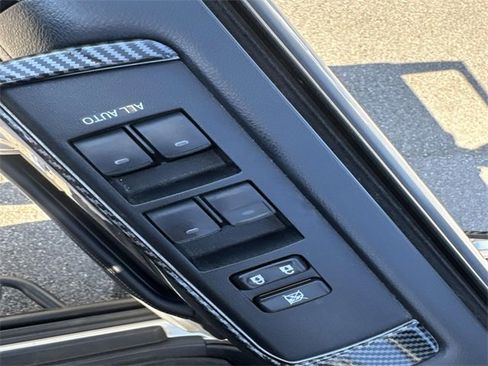 Used 2019 Toyota 4Runner SR5 image 19