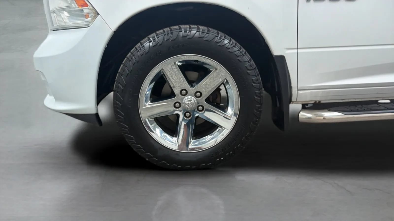 Used 2017 RAM 1500 Express w/ Express Value Package RWD image 26