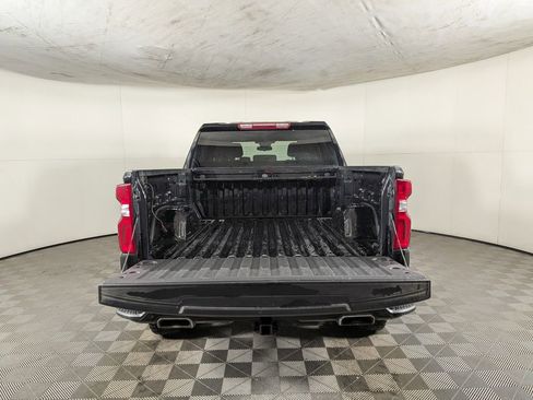 Used 2023 Chevrolet Silverado 1500 LT Trail Boss image 9