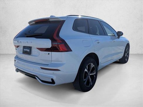 New 2026 Volvo XC60 B5 Core image 2
