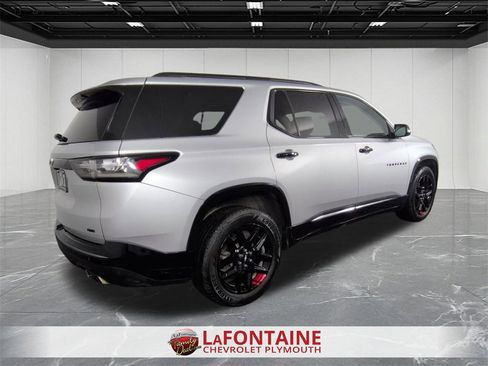 Used 2019 Chevrolet Traverse Premier w/ Redline Edition image 8