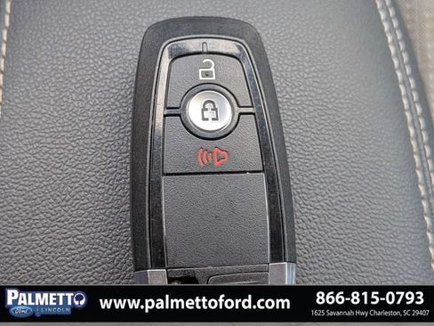 Used 2020 Ford Escape SE FWD image 31