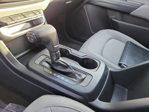 Used 2017 Chevrolet Colorado W/T w/ WT Convenience Package image 24