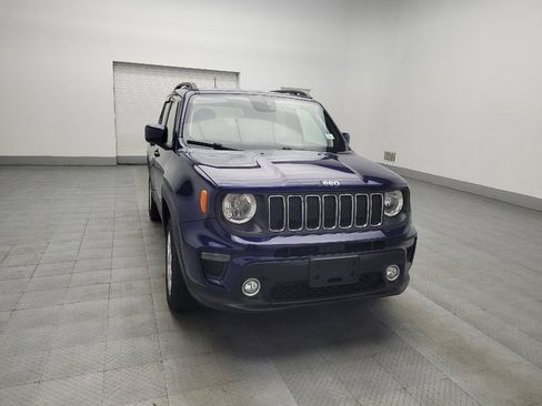 Used 2019 Jeep Renegade Latitude w/ Cold Weather Group image 13