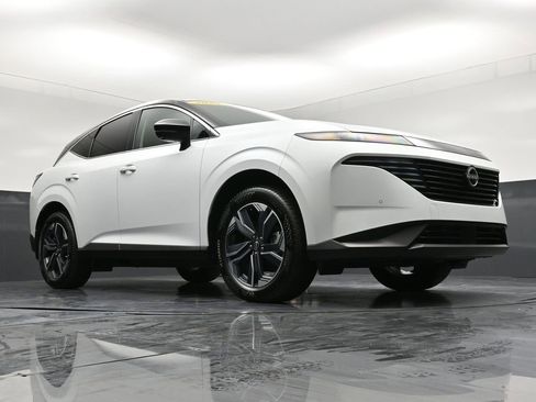 Certified 2025 Nissan Murano SL image 31