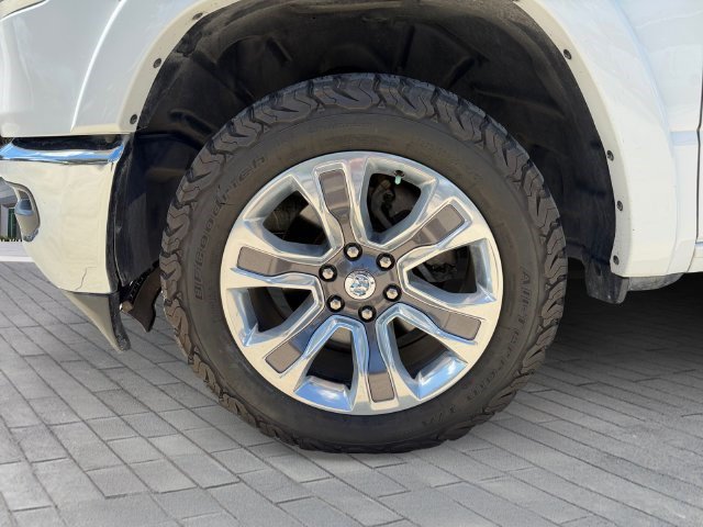 Used 2024 RAM 1500 Limited AWD/4WD image 9