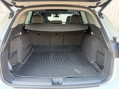 Used 2025 Audi Q6 e-tron Premium Plus w/ Premium Plus AWD/4WD image 7
