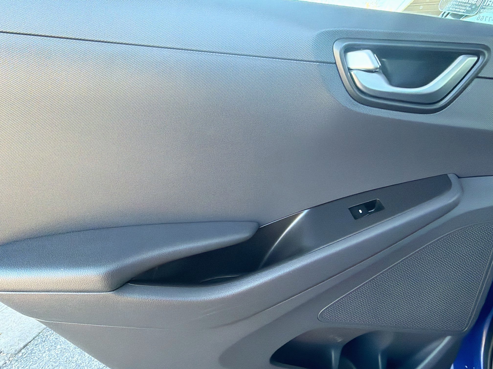 Used 2019 Hyundai Ioniq SEL FWD image 25