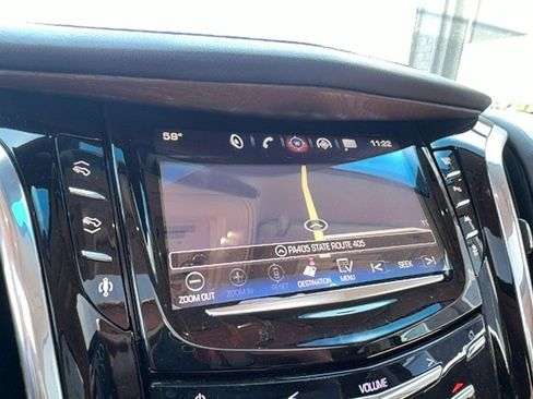 Used 2016 Cadillac Escalade Luxury AWD/4WD image 27