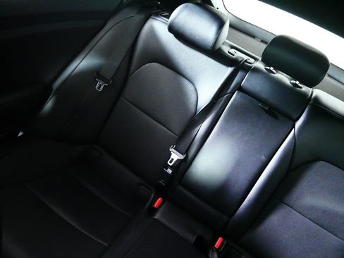 Used 2022 Kia Stinger GT-Line w/ Sun & Sound Package AWD/4WD image 12