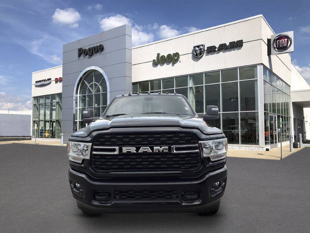 Used 2024 RAM 3500 Big Horn w/ Sport Appearance Package AWD/4WD image 8