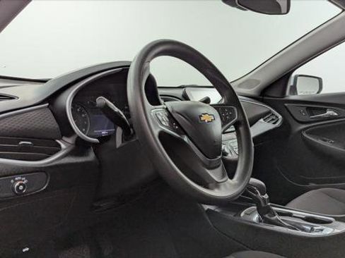 Used 2024 Chevrolet Malibu LT FWD image 23
