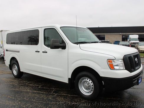 Used 2017 Nissan NV 3500 S w/ Power Package image 28
