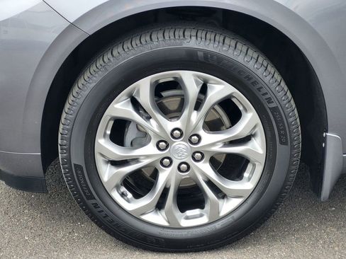 Used 2020 Buick Enclave Avenir w/ Avenir Technology Package AWD/4WD image 7
