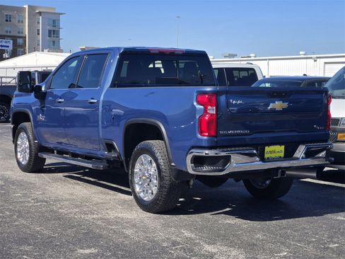 Used 2024 Chevrolet Silverado 2500 LTZ w/ LTZ Premium Texas Edition image 5